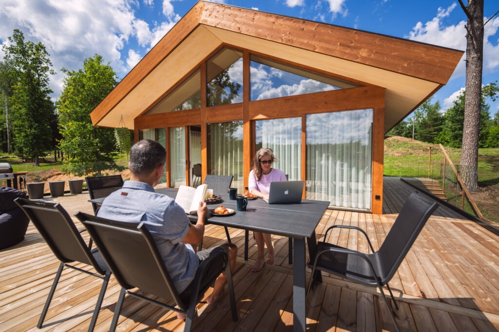 Off-grid house entrance