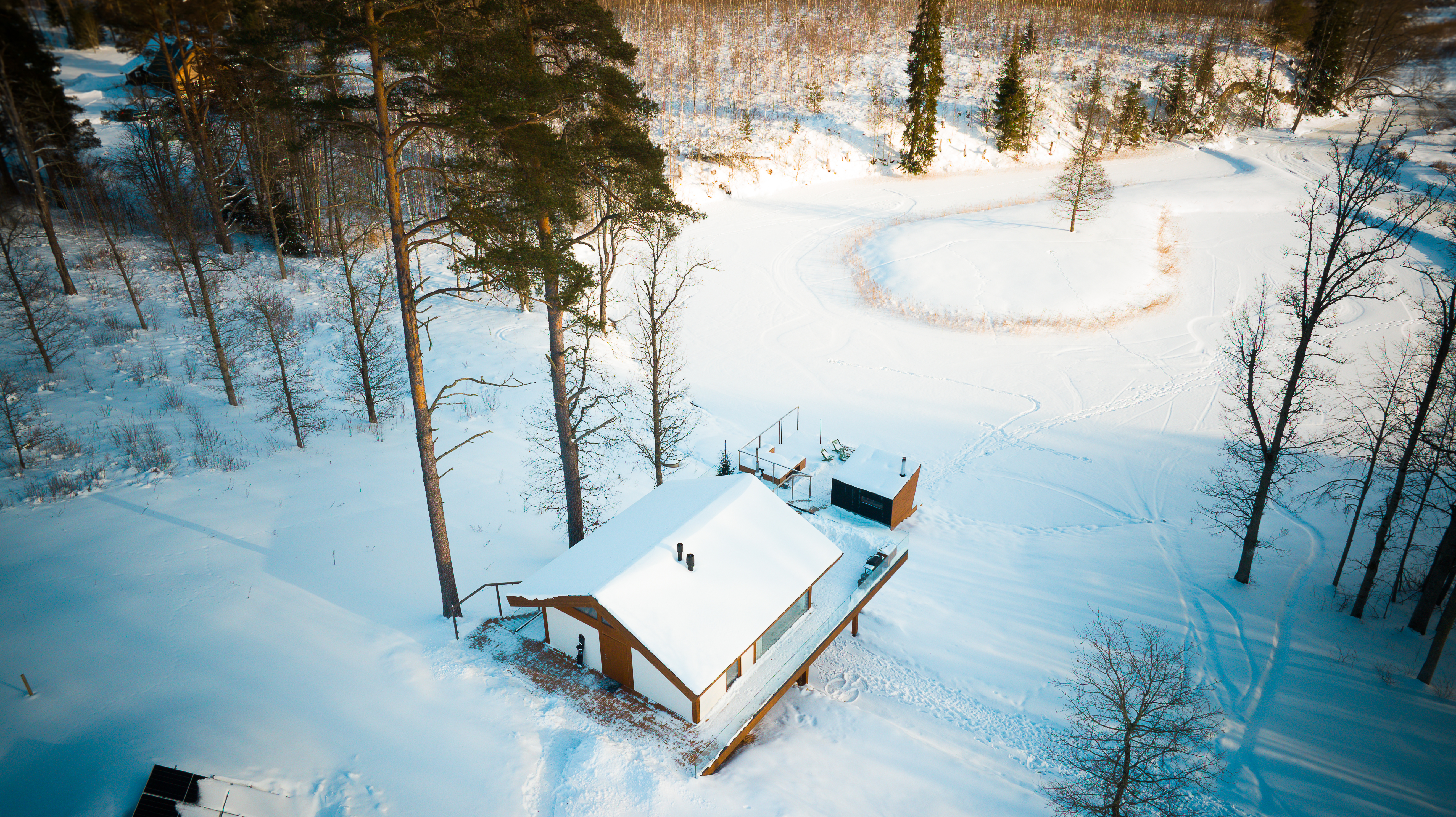 ODYL winter exterior roof view