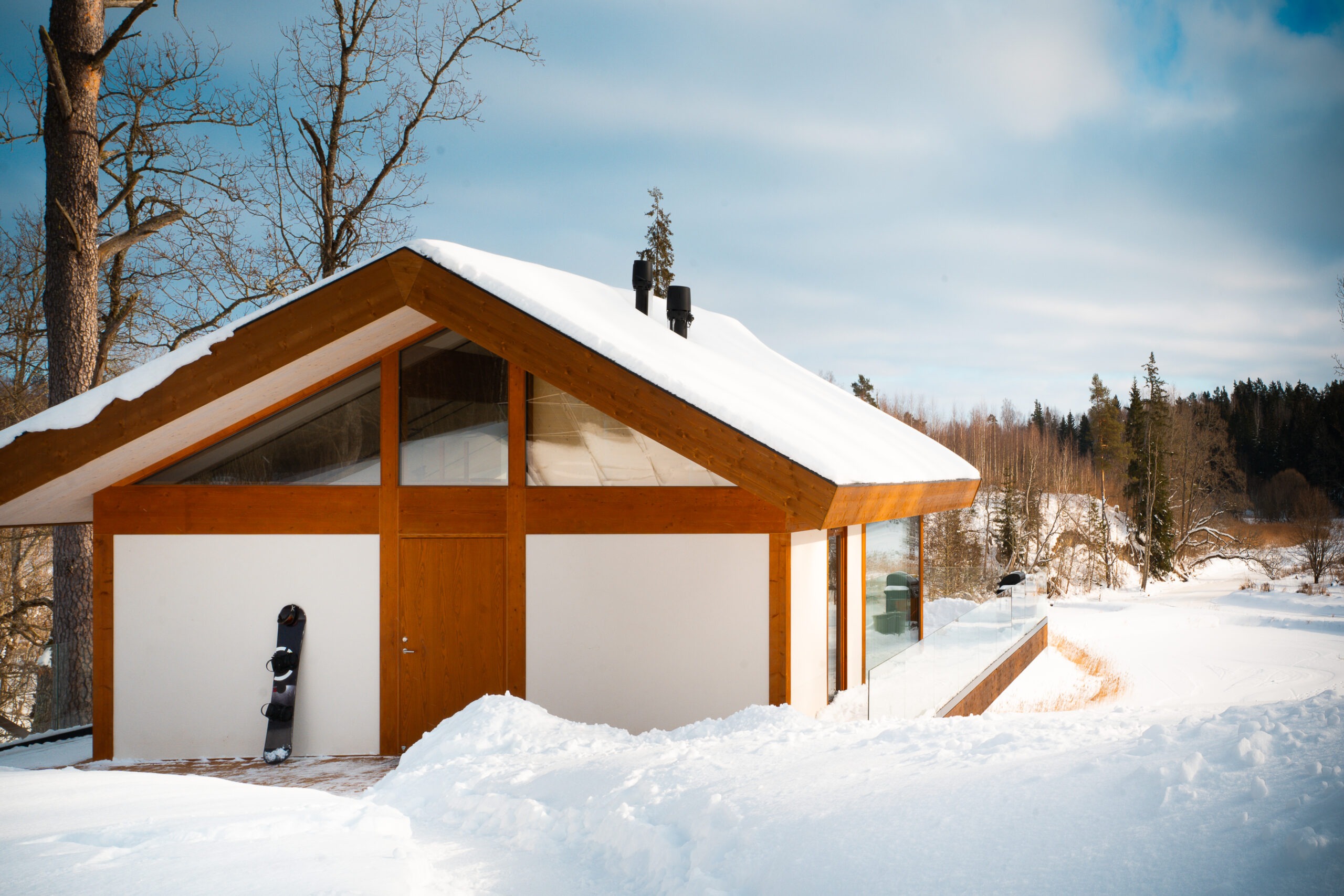 ODYL House winter exterior 2